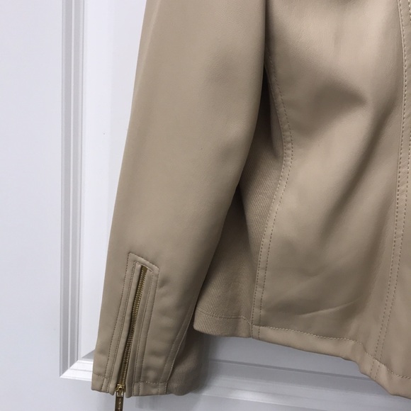 Faux leather jacket - Picture 5 of 6